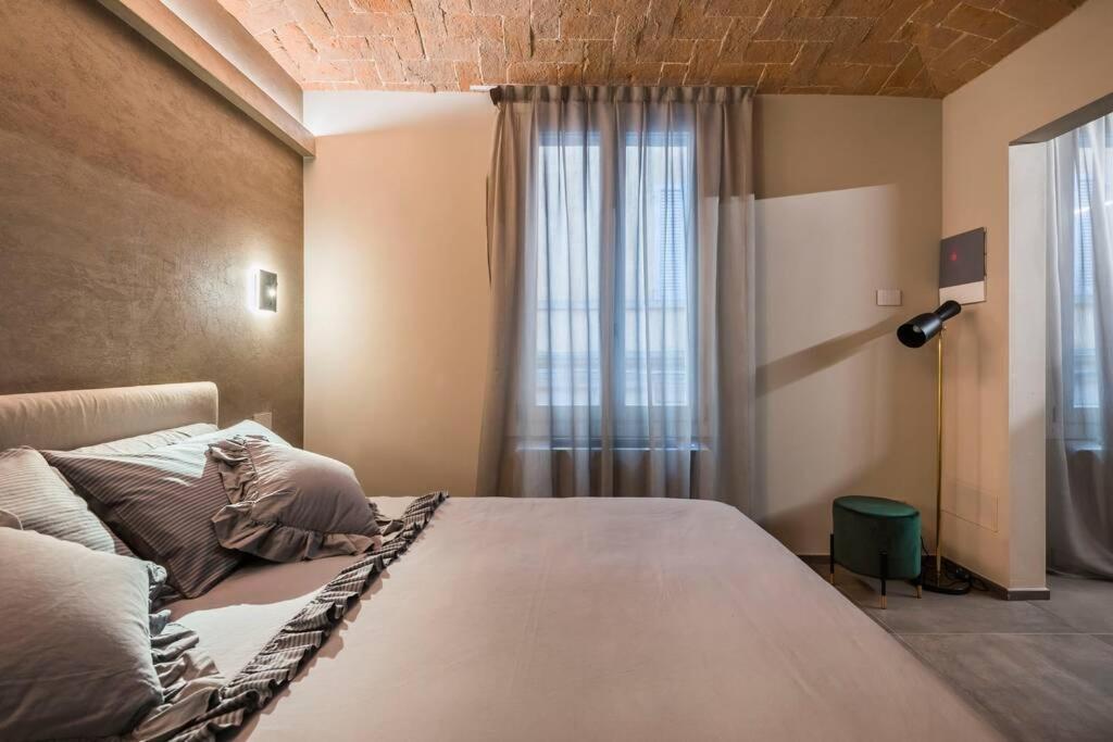 Torre 13 Appartement Modena Buitenkant foto