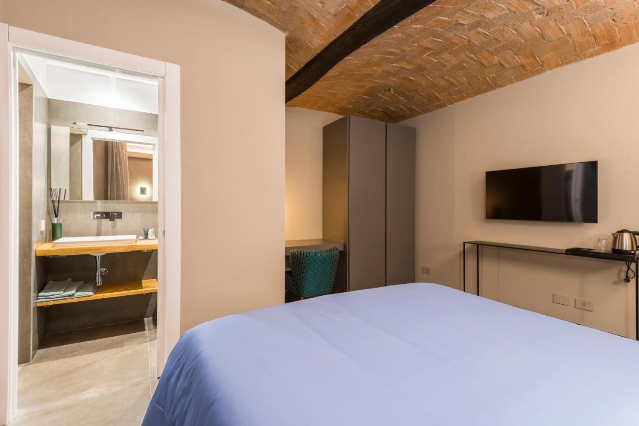Torre 13 Appartement Modena Buitenkant foto